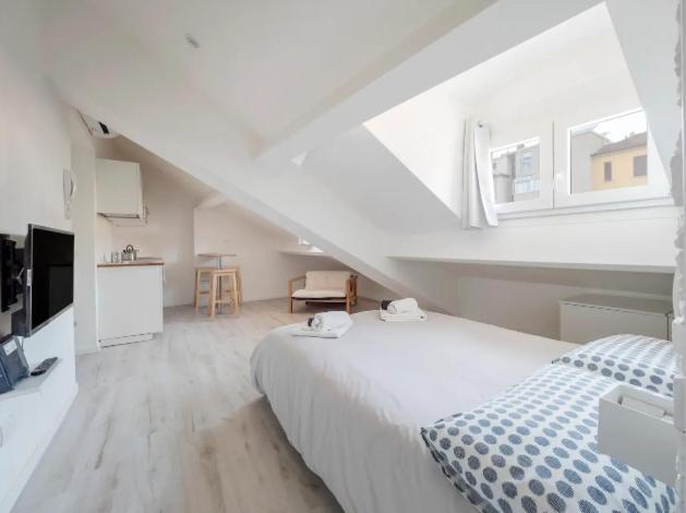 Sammartini Nice Attic Lägenhet Milano Exteriör bild